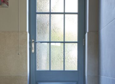 internal view of back door.