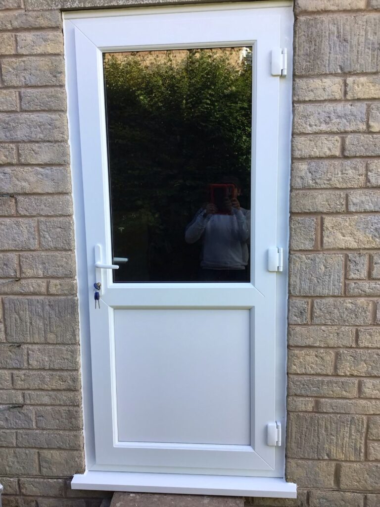 fe7d47e7 fdd5 40e6 8de3 b2f742e5d100